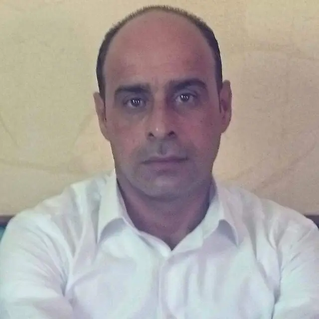 محمد النعيمات.