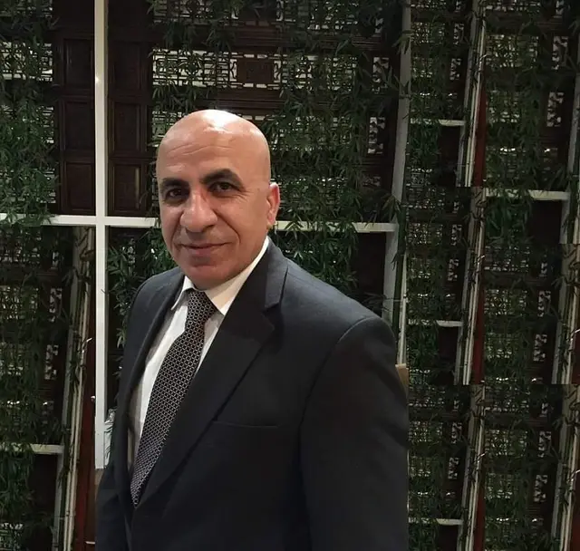 زيزفون في حقل الموتى
