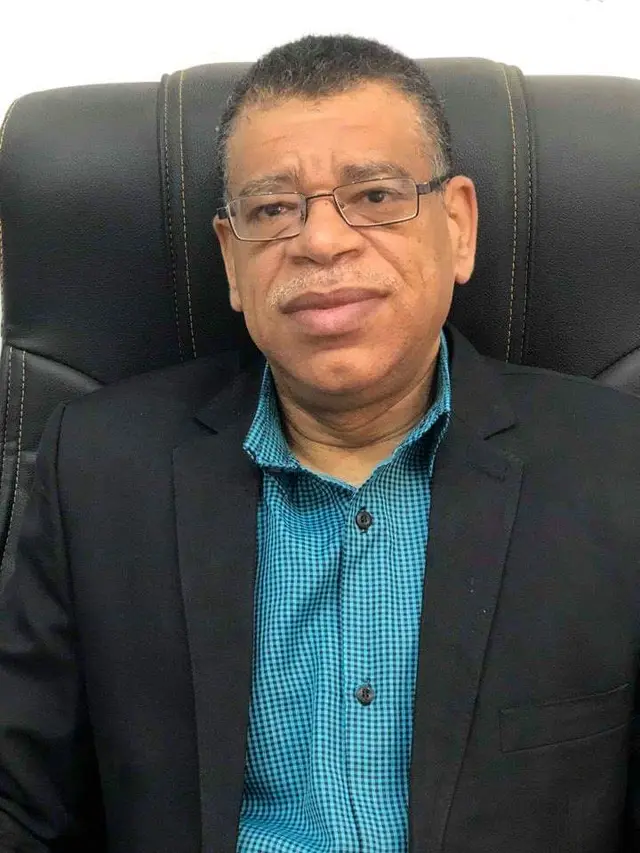 تعوذ بالرحمن من سُكَّان الرماد ـــــــــــــــــــــــــــــــــــــــــــــــــــــــــــــــ فتحي عبد السميع