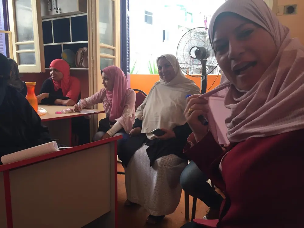 Photograph 6 from: Training workshop on stuttering