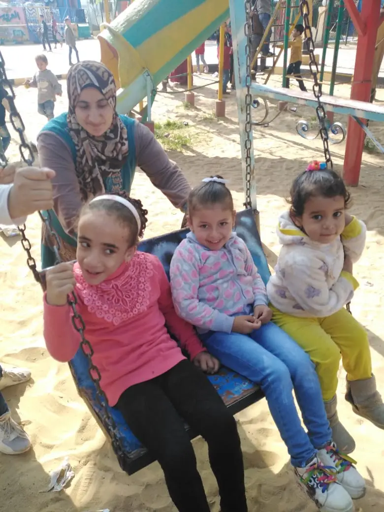 صورة 12 من: أعياد الطفولة