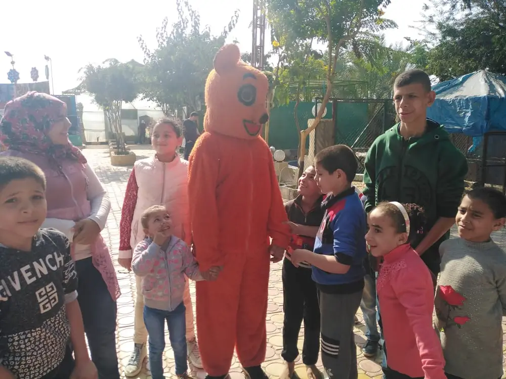 صورة 14 من: أعياد الطفولة