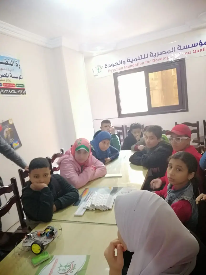 صورة 10 من: مشروع إعرف روبوتك تنفيذ فريق المؤسسة المصرية للتنمية و الجودة