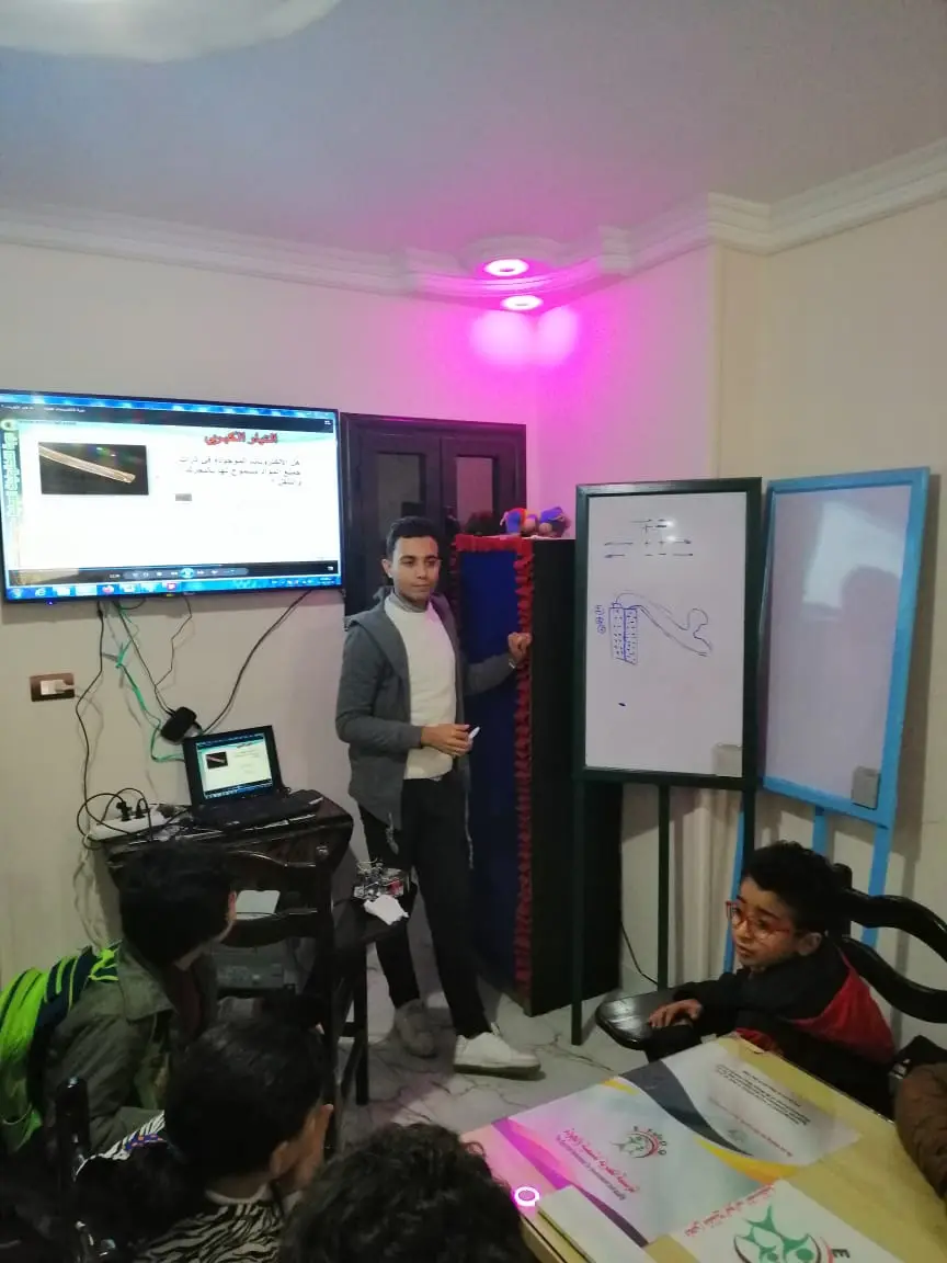 صورة 13 من: مشروع إعرف روبوتك تنفيذ فريق المؤسسة المصرية للتنمية و الجودة