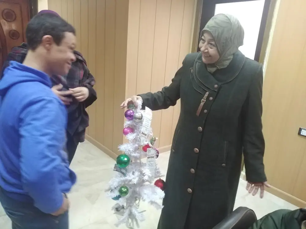 صورة 2 من: زيارة المؤسسة لشركة كفر الزيات للمبيدات