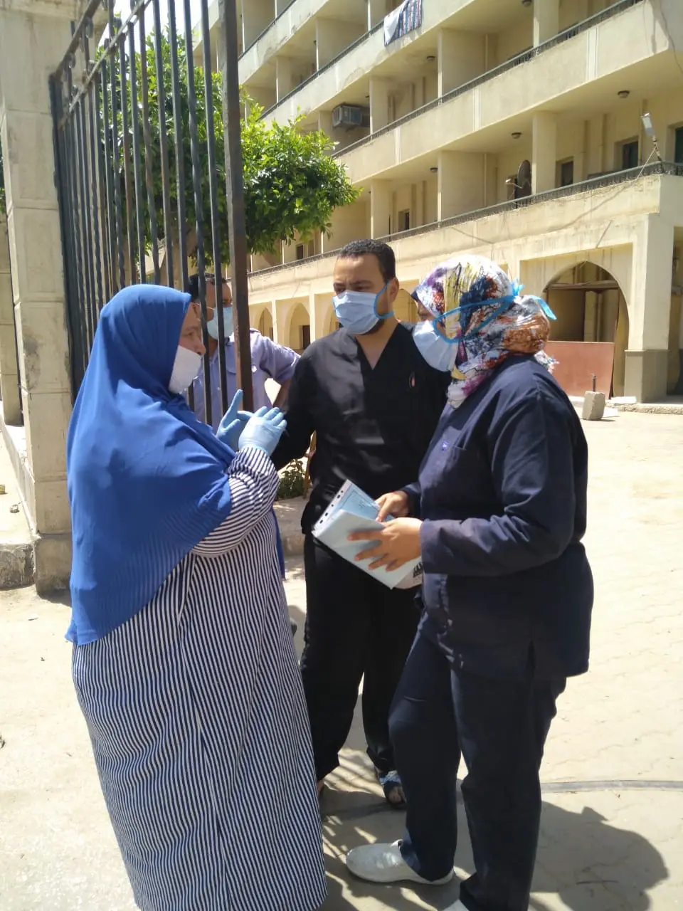 صورة 11 من: مساهمة المؤسسة المصرية للتنمية ووالجودة في توفير احتياجات مستشفى العزل بكفر الزيات