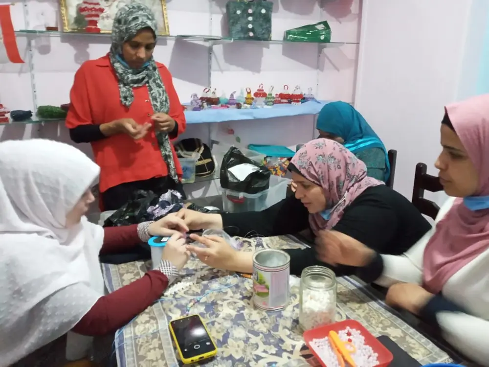 Photograph 8 from: Entrepreneurship