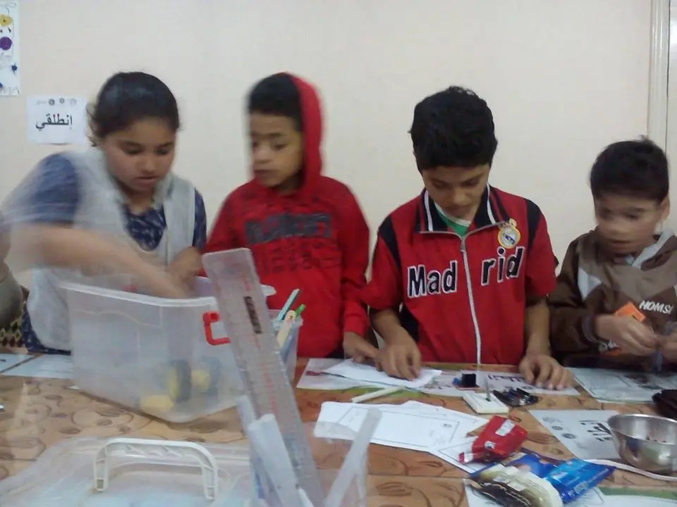 Photograph 9 from: Robotics Programmes