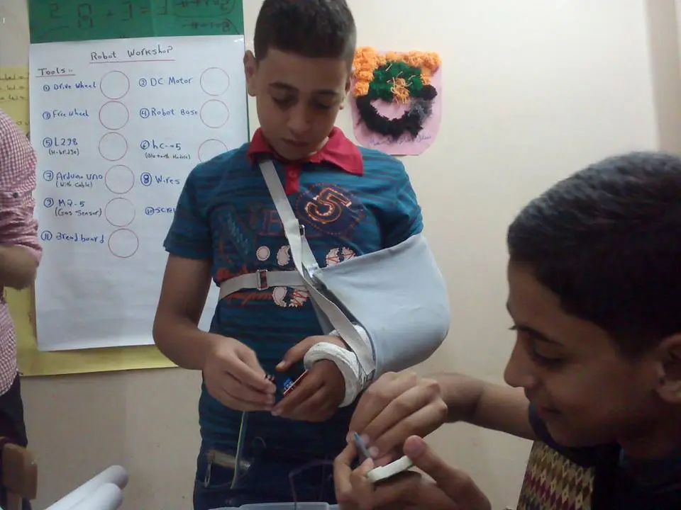 Photograph 3 from: Robotics Programmes